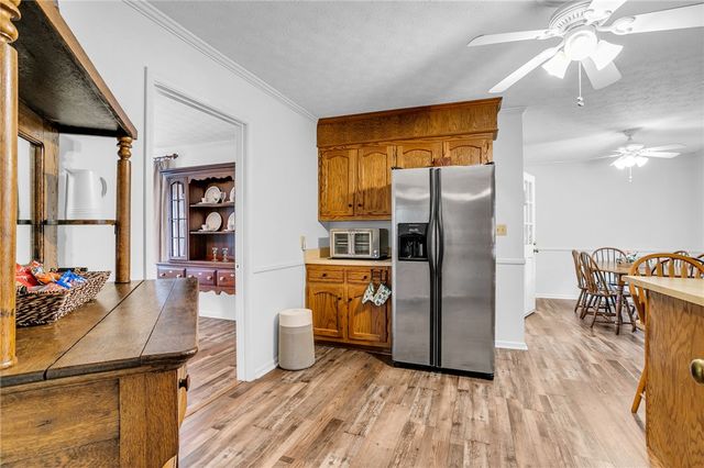 639 Sulphur Springs Road, Greenville, SC 29617