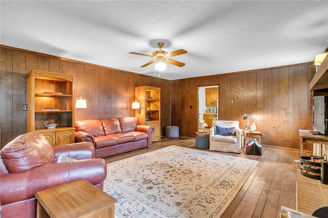 639 Sulphur Springs Road, Greenville, SC 29617