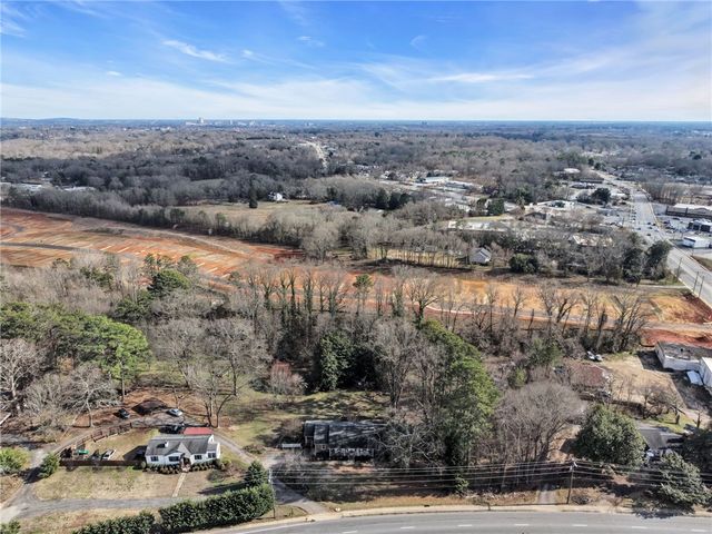 639 Sulphur Springs Road, Greenville, SC 29617