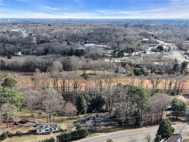 639 Sulphur Springs Road, Greenville, SC 29617