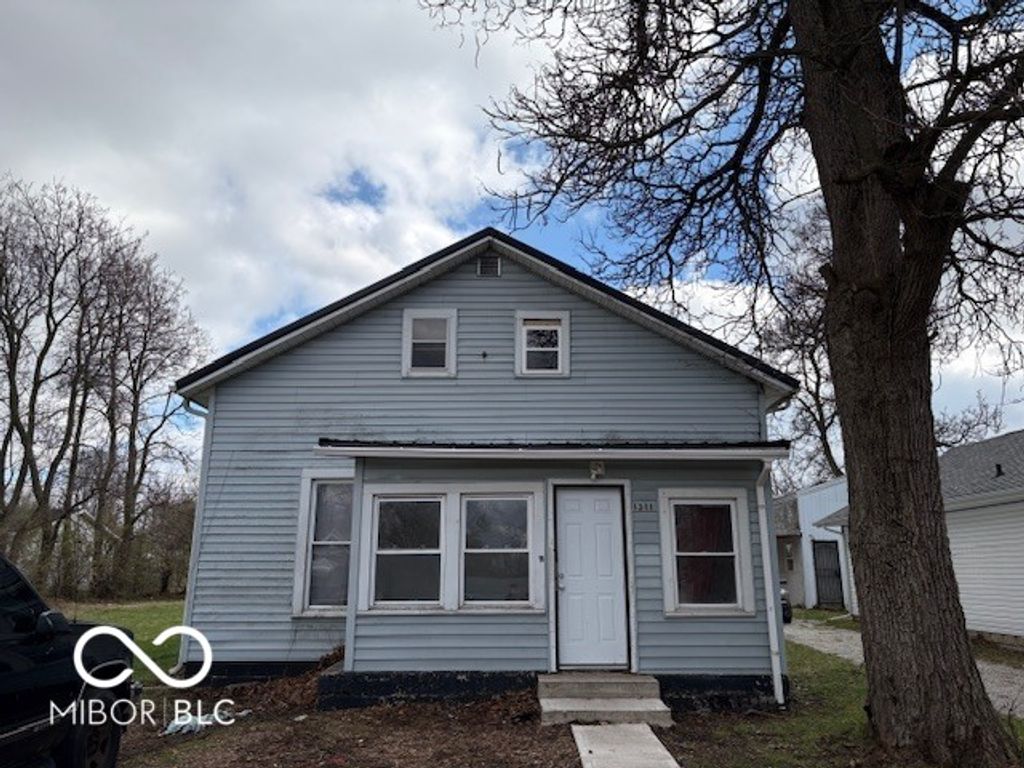 1311 E Hines Street, Muncie, IN 47303