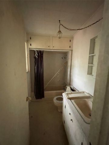 8696 Highway 169, Mooringsport, LA 71060