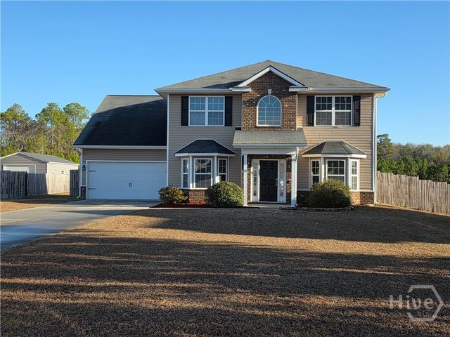 608 Mustang Lane NE, Ludowici, GA 31316