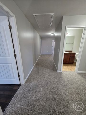 608 Mustang Lane NE, Ludowici, GA 31316