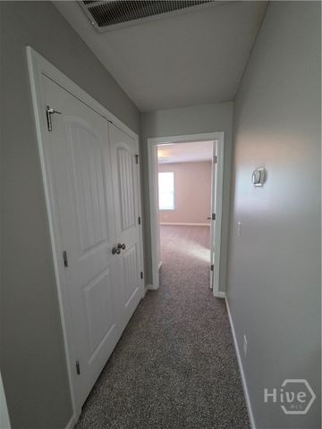 608 Mustang Lane NE, Ludowici, GA 31316