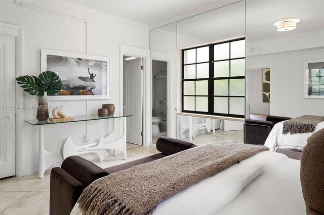 3500 Flamingo Dr, Miami Beach, FL 33140