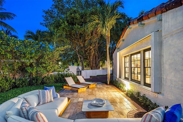 3500 Flamingo Dr, Miami Beach, FL 33140