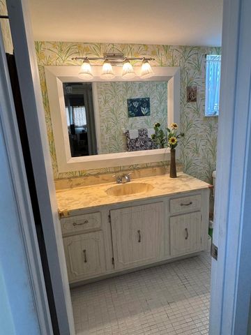 650 Snug Harbor Drive G310, Boynton Beach, FL 33435