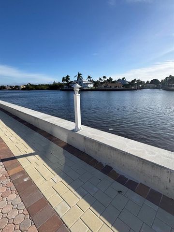 650 Snug Harbor Drive G310, Boynton Beach, FL 33435