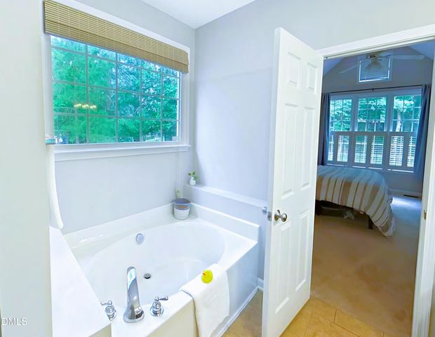 5806 Whispering Meadow Lane, Durham, NC 27712