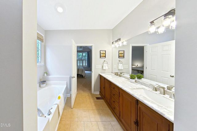 5806 Whispering Meadow Lane, Durham, NC 27712