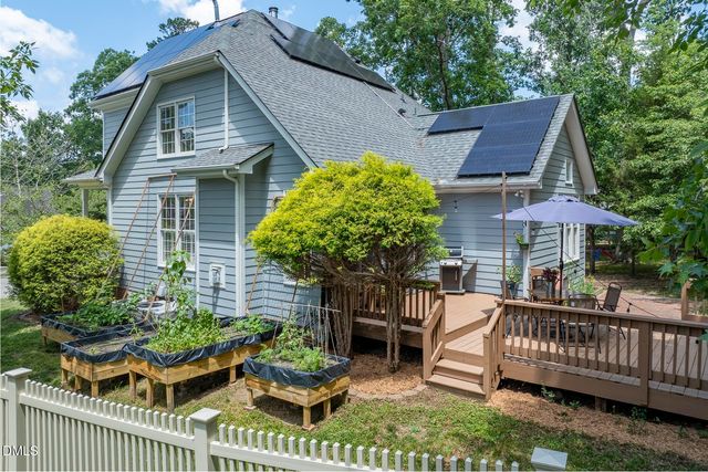 5806 Whispering Meadow Lane, Durham, NC 27712