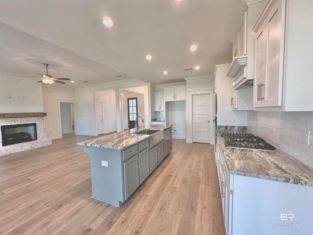 10250 Secretariat Boulevard, Daphne, AL 36526