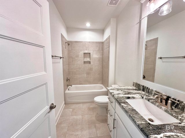 10250 Secretariat Boulevard, Daphne, AL 36526