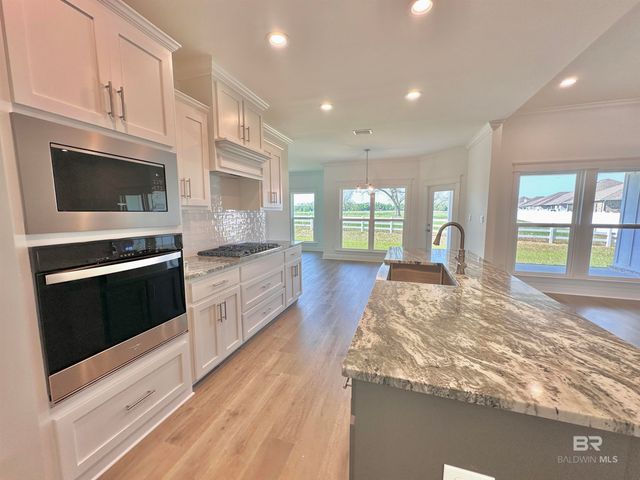 10250 Secretariat Boulevard, Daphne, AL 36526