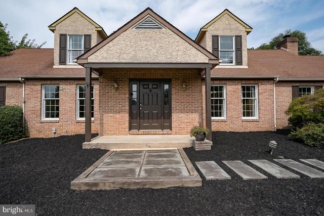 842 PENNS WAY, West Chester, PA 19382