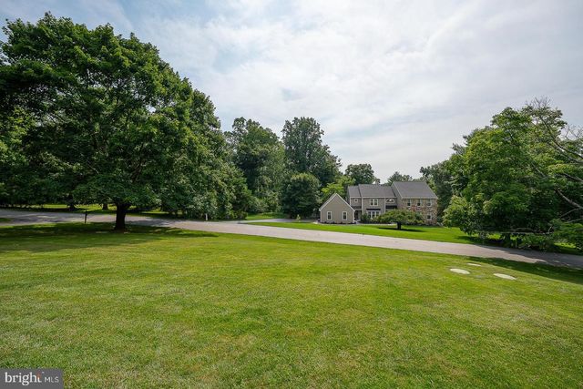 842 PENNS WAY, West Chester, PA 19382