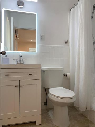801 SW 10th Street 1-2, Fort Lauderdale, FL 33315