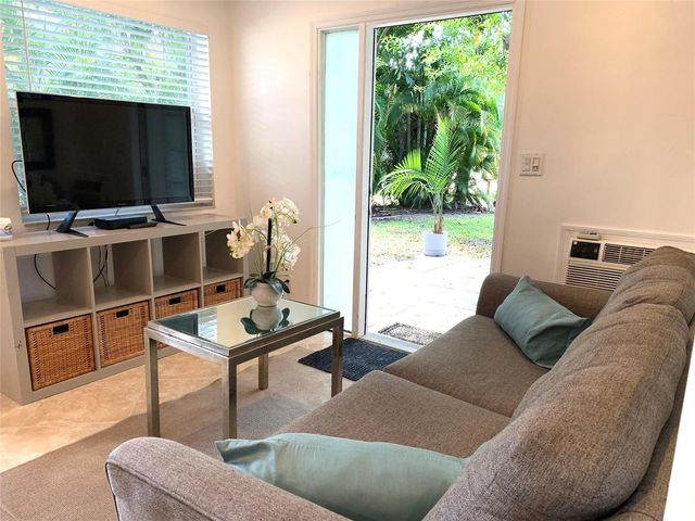 801 SW 10th Street 1-2, Fort Lauderdale, FL 33315