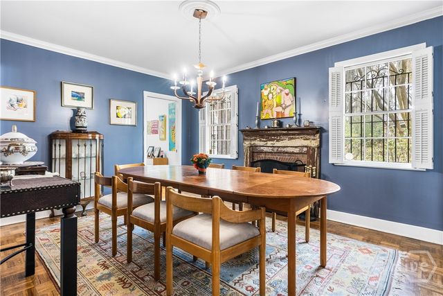 102 E 55th Street, Savannah, GA 31405