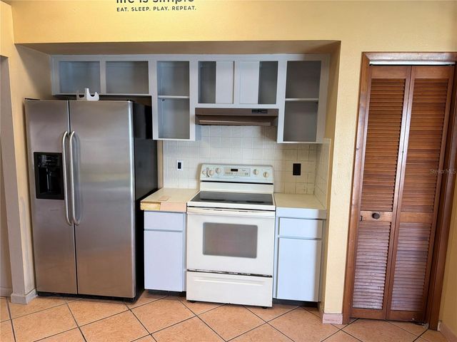 8161 SHALOM DRIVE, Spring Hill, FL 34606