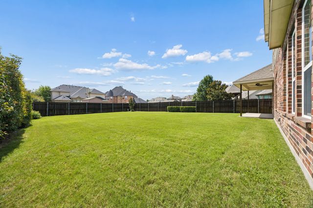 4201 Garden Path Lane, Mansfield, TX 76063