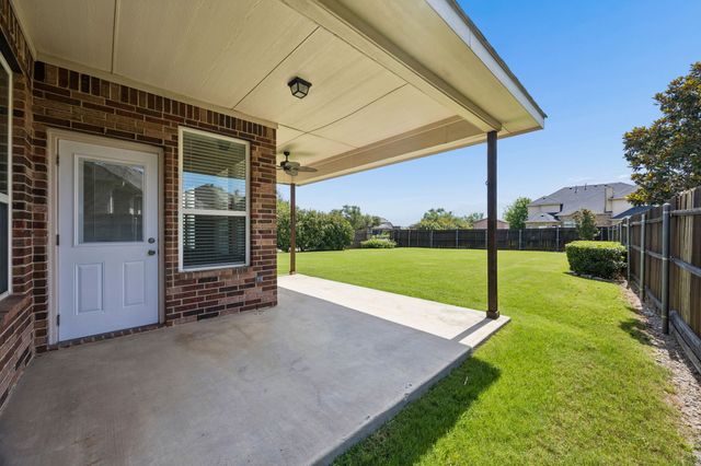 4201 Garden Path Lane, Mansfield, TX 76063