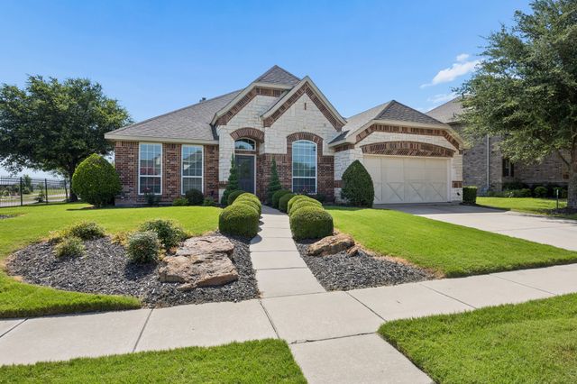 4201 Garden Path Lane, Mansfield, TX 76063