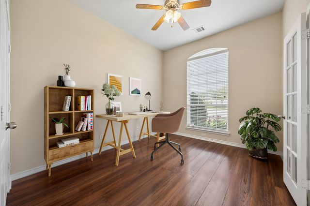 4201 Garden Path Lane, Mansfield, TX 76063