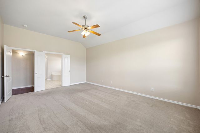 4201 Garden Path Lane, Mansfield, TX 76063