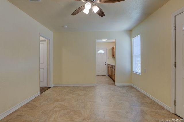 218 Waugh St., San Antonio, TX 78223