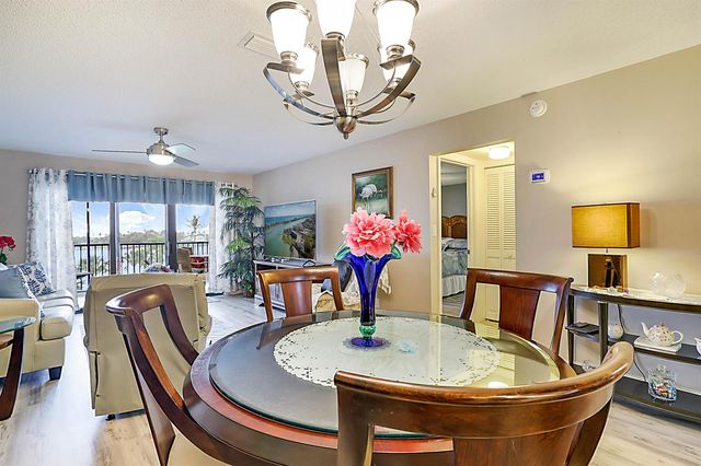 300 Intracoastal Place 403, Jupiter, FL 33469