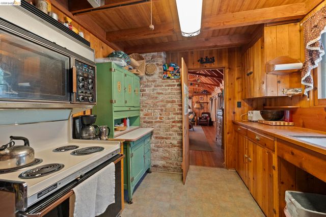 229 Sugarpine, Pinecrest, CA 95364