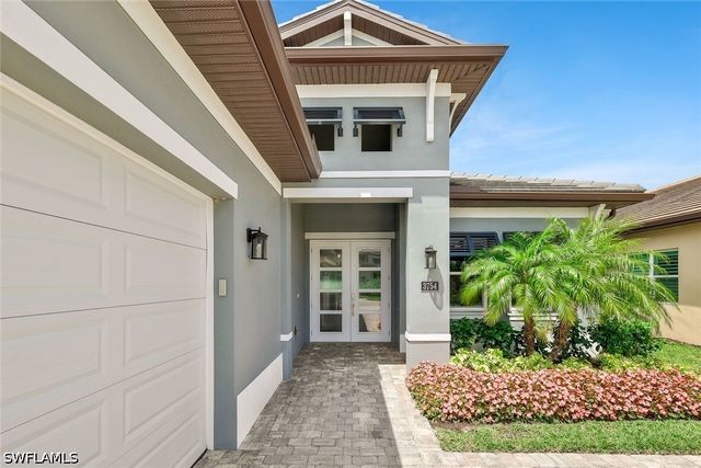 3754 Sapphire Cove CIR, Naples, FL 34114