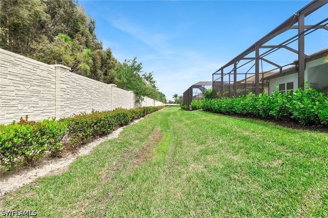 3754 Sapphire Cove CIR, Naples, FL 34114