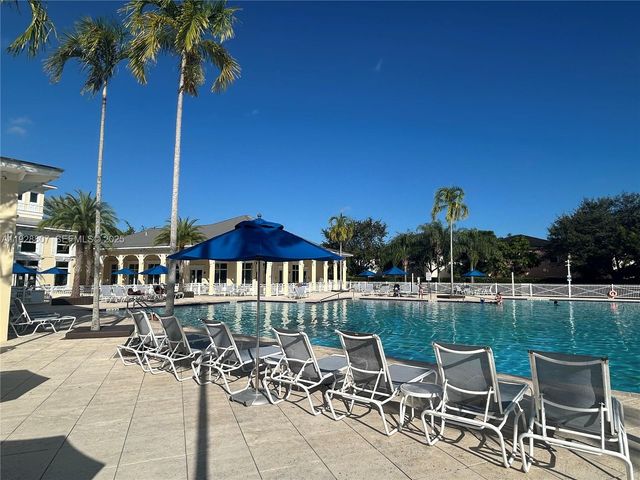 230 SE 29th Ave 11, Homestead, FL 33033