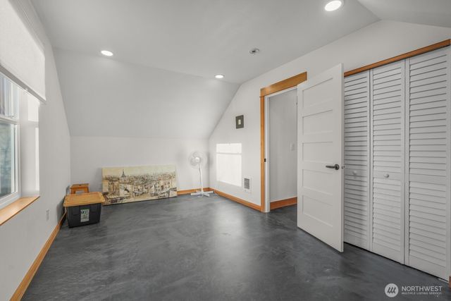 2300 Kelso Drive, Kelso, WA 98626