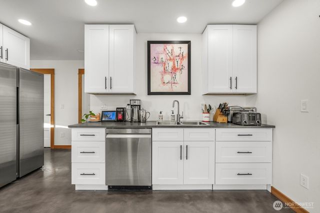 2300 Kelso Drive, Kelso, WA 98626