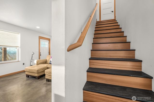 2300 Kelso Drive, Kelso, WA 98626