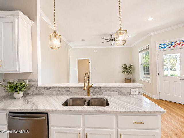 205 Caribbean Boulevard, Sunset, LA 70584