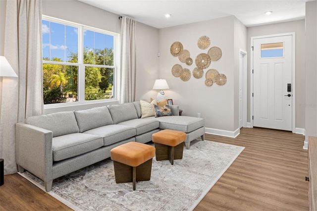 9980 RED CANOE ALLEY, Orlando, FL 32832