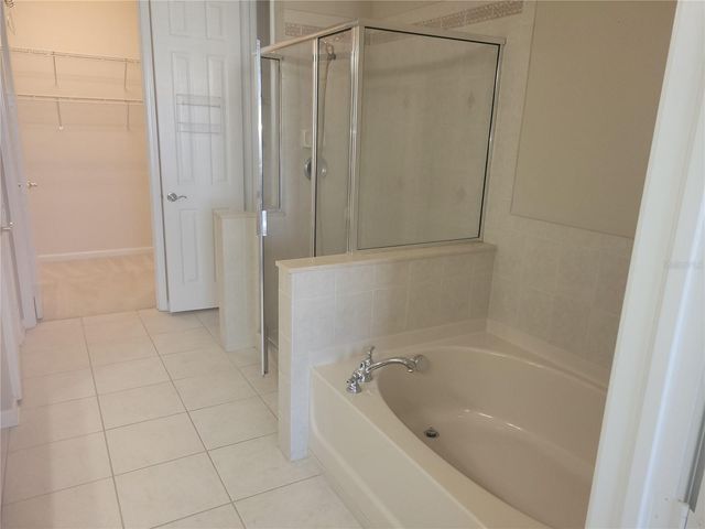 7905 N SEMINOLE BOULEVARD 3404, Seminole, FL 33772