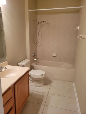 7905 N SEMINOLE BOULEVARD 3404, Seminole, FL 33772