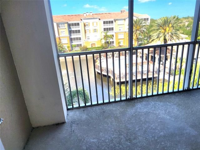 7905 N SEMINOLE BOULEVARD 3404, Seminole, FL 33772