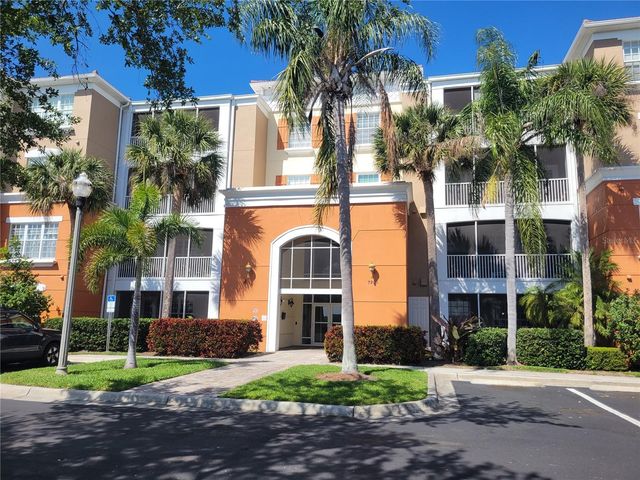 7905 N SEMINOLE BOULEVARD 3404, Seminole, FL 33772