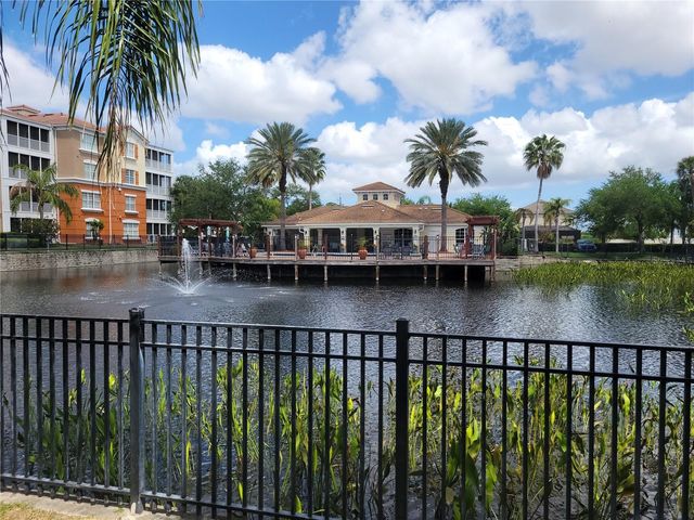 7905 N SEMINOLE BOULEVARD 3404, Seminole, FL 33772