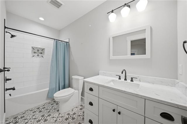 752 Victor RD, Virginia Beach, VA 23454