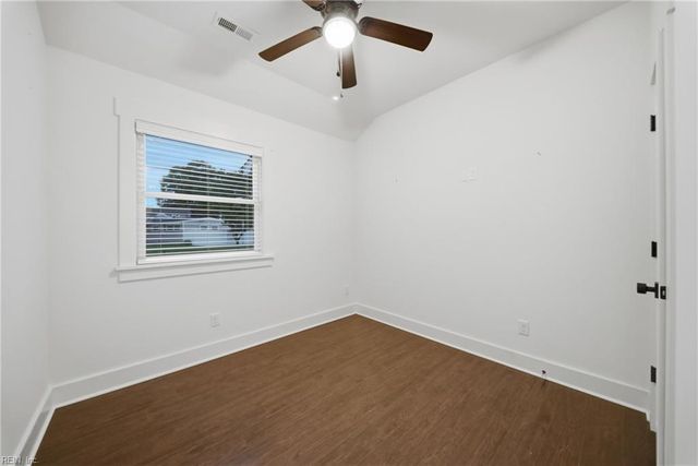 752 Victor RD, Virginia Beach, VA 23454