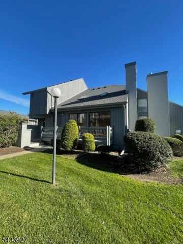 73 Linda Ln, Edison Twp., NJ 08820