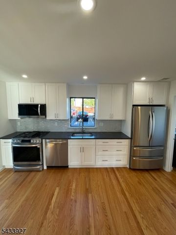 73 Linda Ln, Edison Twp., NJ 08820